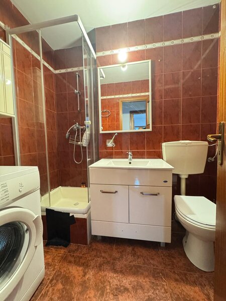 Baba Novac, Parcul IOR,