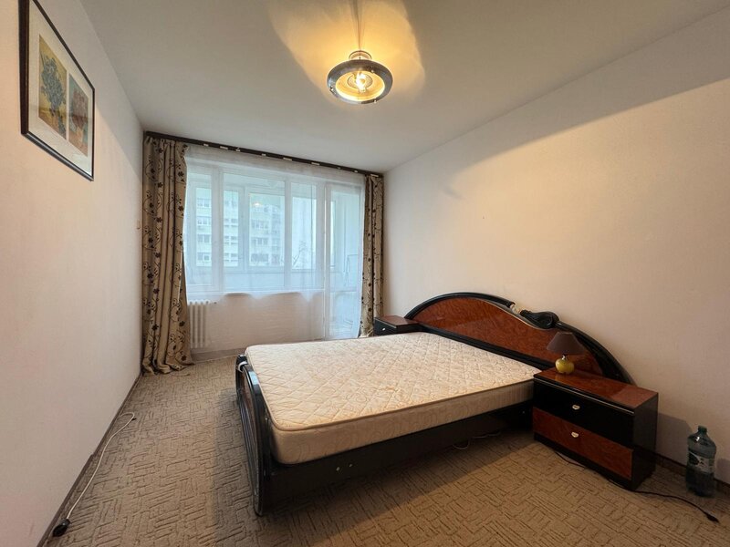 Baba Novac, Parcul IOR,